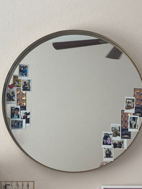 Circle Mirror Bedroom Aesthetic, Mirror With Pictures On It, Pictures On Mirror Ideas, Circle Mirror With Pictures Around It, Mirror With Photos Around It, Circular Mirror Bedroom, Mirror With Pictures Around It, Pictures On Mirror, Polaroid Mirror