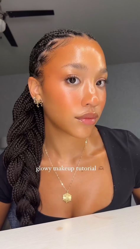 glowy bronzy makeup tutorial, summer makeup inspo, natural makeup, sunkissed blush Makeup Styles Black Women, Makeup Routine Everyday, Light Eyes Makeup Looks, Clean Soft Makeup, Neutral Dark Skin Makeup, Simple Makeup Looks Glowy, Rosy Glowy Makeup, Manga Makeup Tutorial, Gooey Makeup