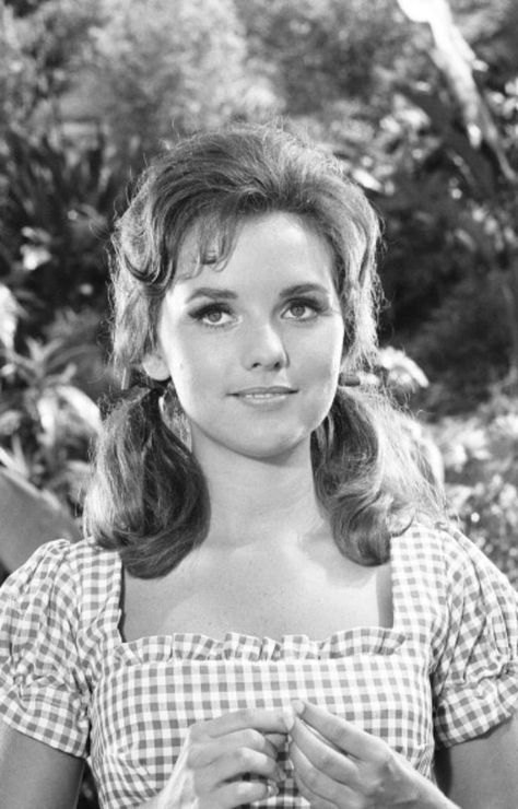 Giligans Island, Mary Ann And Ginger, Dawn Wells, Gilligan’s Island, Tina Louise, Ann Summers, Miss America, Mary Ann, Classic Tv