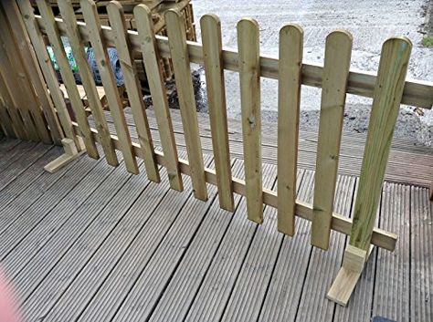 Wooden Picket Fence, Picket Fencing, Portable Fence, Wood Picket Fence, Chicken Fence, Picket Fence Panels, Pallet Fence, Diy Fence, Old Fences