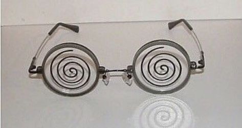 Webcore Accessories, Random Accessories, Weird Glasses, Unique Glasses, Silly Clothes, Funky Glasses, Funky Fashion, Character Outfits, Character Design Inspiration