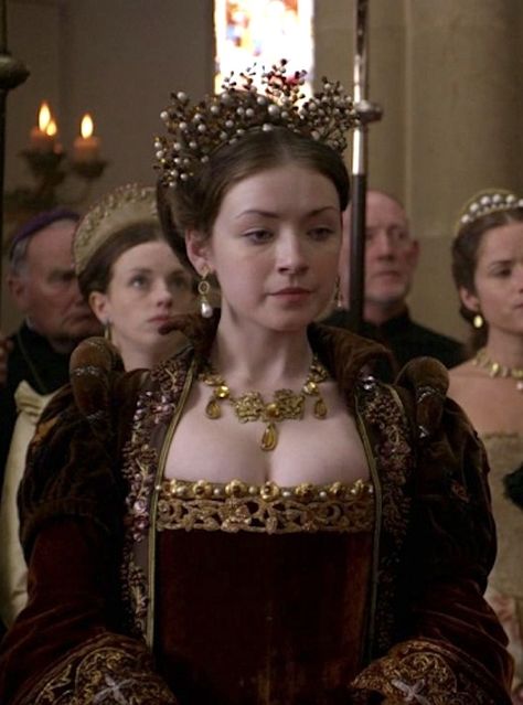 Elizabeth The Tudors, Mary Tudor The Tudors, Mary Tudor Sarah Bolger, The Tudors Costumes, The Tudors Tv Show, Tudor Series, Tudor Gown, The Other Boleyn, Tudor Dress