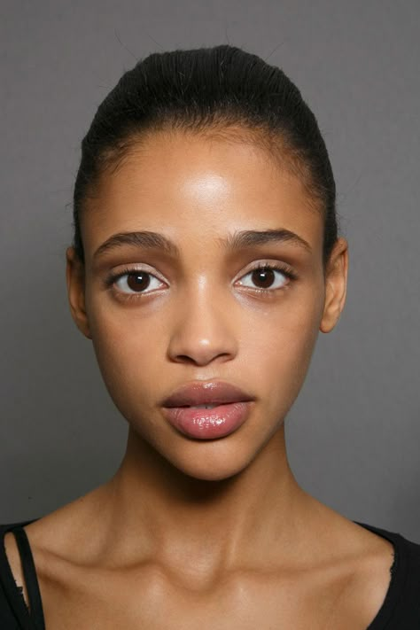 Fake Confidence, Aya Jones, Face References, Skin Goals, Makeup Tip, Glow Skin, Unique Faces, Christian Dior Couture, Face Photography