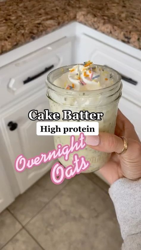 Cake Batter Protein Recipes, Overnight Rice Cakes, Rice Cake Overnight Oats, Cake Batter Delight Premier Protein Recipes, Premier Protein Shake Recipes Cake Batter, Cake Batter Premier Protein Recipes, Premier Protein Overnight Oats Recipes, Overnight Oats Protein Shake, Cake Batter Protein Shake Recipes