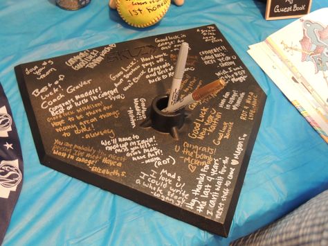 Baseball Tournament Decorations, Softball Grad Party Ideas, College Baseball Signing Day Ideas, Baseball Banquet Table Decor, Senior Baseball Banquet Ideas, Baseball Retirement Party Ideas, Softball Themed Party, Senior Night Table Display Softball, Baseball Theme Retirement Party