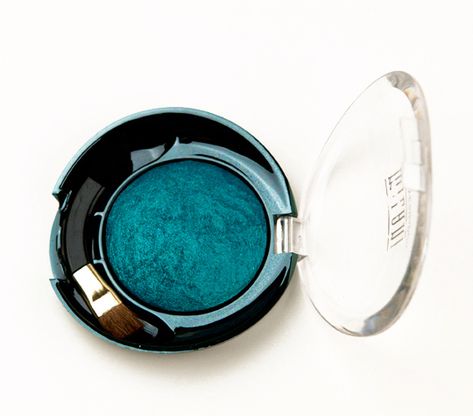 Aqua Eyeshadow, Teal Makeup, Plastic Surgery Fail, Trendy Mens Hairstyles, Nyx Matte Lipstick, Nyx Matte, Matte Lipstick Colors, Baked Eyeshadow, Soft Matte Lip Cream