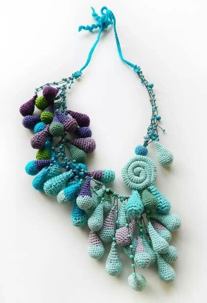 Winter Jewellery, Crochet Jewelry Necklace, Fiber Necklace, Necklace Crochet, Knitted Necklace, Knit Jewelry, Crochet Collar, Fiber Jewelry, Freeform Crochet