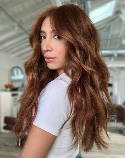 The Season's Latest Short Haircut Trends - Bangstyle - House of Hair Inspiration Red With Brown Roots, Copper Hair With Babylights, Old Money Red Hair, Copper Cowboy Hair, Rich Copper Hair Color, Rich Copper Hair, Cowboy Copper Hair Brunette, Warm Copper Balayage, Reddish Brown Hair Color