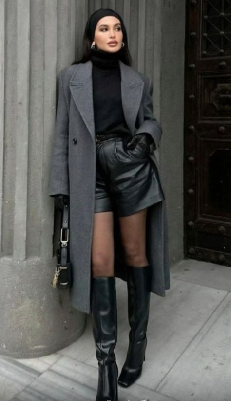 Leather Shorts Outfit, New York Outfits, Stylish Winter Outfits, Winter Fashion Outfits Casual, London Outfit, Paris Outfits, Trendy Fall Outfits, Outfit Inspo Fall, Autumn Outfit