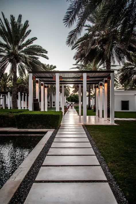 The Chedi Hotel, Muscat, Oman Resort Ideas Design, Chedi Hotel, The Chedi Muscat, Front Yard Design Ideas, Garden Home Ideas, Yard Design Ideas, Yard Landscape Ideas, Garden Front Yard, Front Yard Landscape