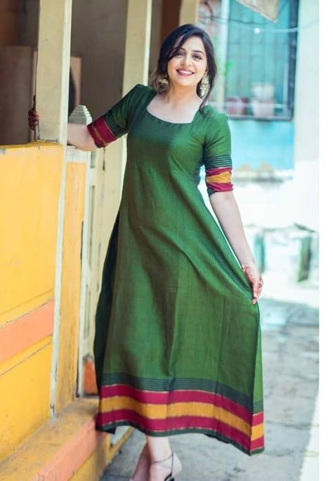 Khan Saree Dress Pattern For Women, Narayan Pet Chudidar, Khun Kurties Designs, Khan Kurta Marathi Pattern, Khun Dress Designs Latest, Khan Dress Pattern For Women, Khun Fabric Kurta, Siffon Fabric Dress, Irkal Dress Design Kurti