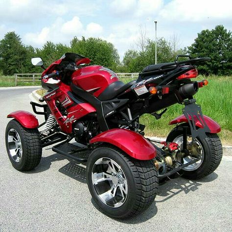 Superbike Racing, Audio Mobil, Image Moto, Custom Street Bikes, Reverse Trike, Futuristic Motorcycle, Concept Motorcycles, Trike Motorcycle, Speed Bike