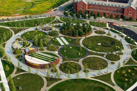 Gallery of Philadelphia Navy Yards / James Corner Field Operations - 1 Circle Park Design, Circle Playground, Circle Landscape Design, Software Architecture Design, Circle Landscape, Circle Garden, Villa Architecture, Circle Graphic, Park Design