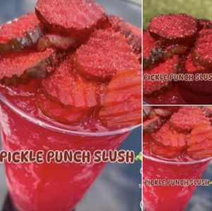 Pickle Slushy Recipe, Pickle Slushie Recipe, Easy Cooking Ideas, Kool Aid Flavors, Wine Slush, Cottagecore Recipes, Candy Apple Recipe, Pickle Recipes, Slushie Recipe