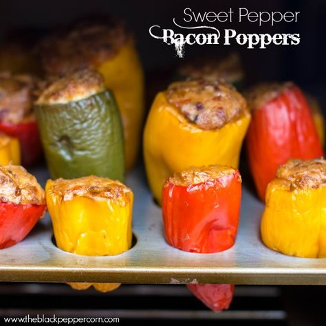 Sweet Pepper Bacon Poppers Pepper Poppers, Pepper Bacon, Meat Candy, Mini Peppers, Tin Recipes, Cheese Cheddar, Poppers Recipe, Mini Sweet Peppers, Jalapeno Recipes