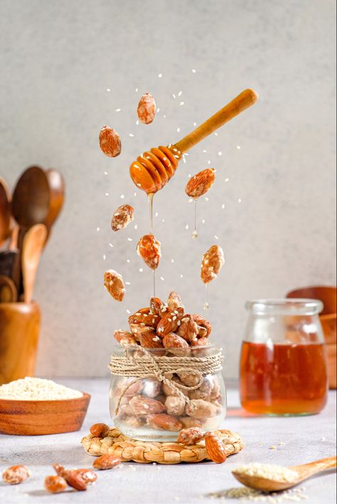 Nuts In Honey, Levitating Product Photography, Food Levitation Photography, Honey Photography Ideas, Floating Food Photography, Almond Photography, Miel Pops, Peanut Butter Recipes Easy, Iphone Food Photography