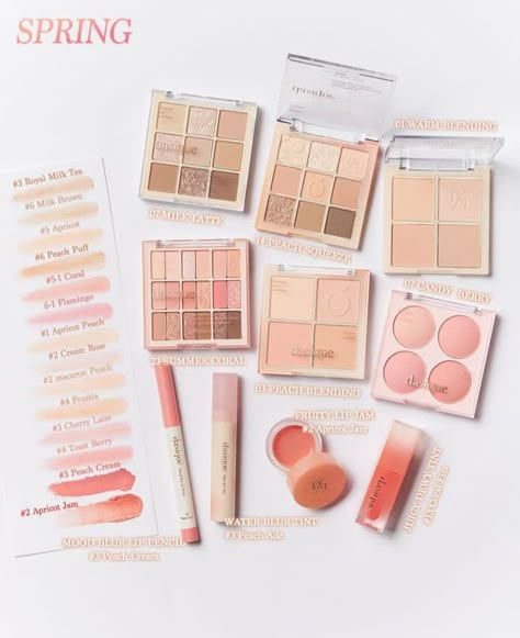 Spring Warm Makeup, Dasique Makeup, True Spring Makeup, Seasonal Analysis, Warm Tone Makeup, Aesthetic Cosmetics, Warm Makeup, Makeup Starter Kit, True Spring