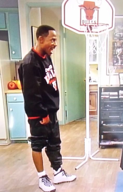 Martin Payne/ Martin Martin Lawrence 90s, 90s Fashion Men Hip Hop, Black 90s Fashion, 90s Fashion Outfits Hip Hop, Looks Hip Hop, Martin Lawrence, Peter Griffin, 90s Fashion Men, 90s Men