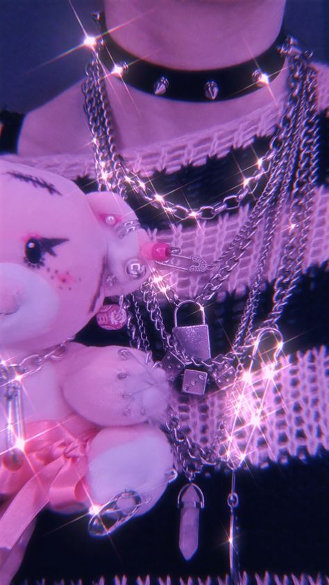 2020 Alt Kid, 2020 Alt Aesthetic, Kawaii Goth, Yami Kawaii, Mall Goth, Emo Kid, Fashion Inspiration Board, Anime Child, Creepy Cute