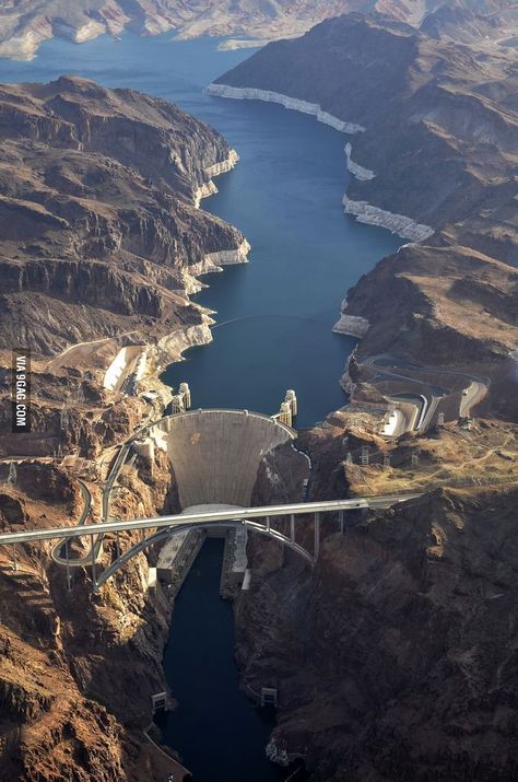 Aerial view of the Hoover Dam Lake Mead, Hoover Dam, Parc D'attraction, Have Inspiration, Ulsan, The Grand Canyon, Aerial Photo, A Bridge, Mead