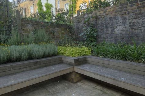 Railway Sleepers Garden Seating Area Ideas, Seating Area Ideas, Built In Garden Seating, Railway Sleepers Garden, Sleepers In Garden, Garden Seating Area, Raised Patio, Patio Steps, Railway Sleepers