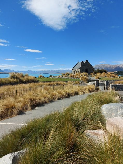 6 great walks around Lake Tekapo, New Zealand. Lake Tekapo New Zealand, Tekapo New Zealand, New Zealand South Island, South Island, Day Hike, Oh The Places Youll Go, Kiwi, The South, New Zealand