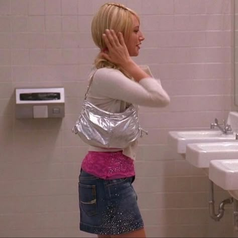 Highschool Musical Sharpay, Sharpy Evans Aesthetic, High School Musical Costumes, Sharpay Evans, Channel Outfits, 2000s Outfit, Barbie Movies, High School Musical