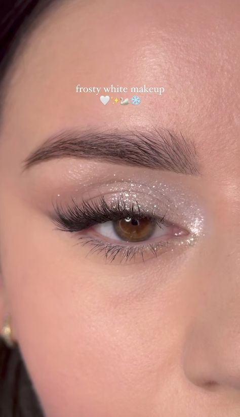 Simple But Fancy Makeup, Cute Makeup Looks For Graduation, Makeup Special Occasion, Easy Prom Makeup For Blue Eyes, Eye Makeup Blue Eyes Brown Hair, Soft Makeup Looks For Prom, Neutral Dance Makeup, Makeup That Goes With A Black Dress, Simple Makeup Looks Graduation