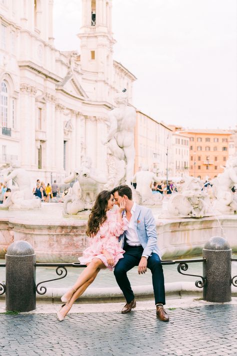 Engagement photoshoot in Rome Photoshoot In Rome, Best Places In Rome, Italy Photoshoot, Rome Photography, Rome Photo, Travel Pose, Girl Western, Romantic Backdrop, Most Romantic Places