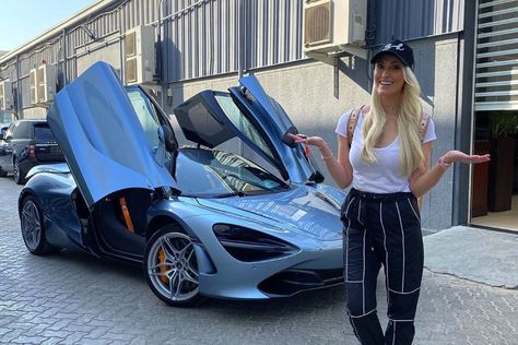 Here’s how much money the world’s top car influencers make | Credit: Instagram | SupercarBlondie Colin Furze, Supercar Blondie, Saas Product, Stream Of Income, Jay Leno, Brand Partnership, Residual Income, Ghost Writer, About Cars