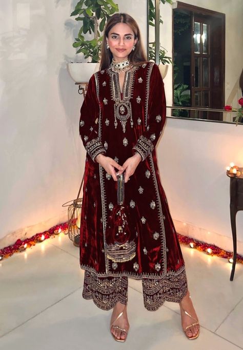 Fancy Velvet 2003 Embroidery Designer Pakistani Salwar Suits Pakistani Velvet Suits Party Wear, Velvet Salwar Suit, Pakistani Suits Party Wear, Velvet Salwar, Maroon Dupatta, Dress Design Pakistani, Velvet Suit Design, Velvet Dupatta, Velvet Pant