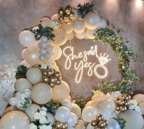 She Said Yes Decor, Engagement Neon Sign Ideas, Engagement Decorations At Home, Engagement Party Colors, Neon Lights Wedding, Proposal Decorations, Neon Sign For Wedding, She Said Yes Engagement, Sign For Wedding