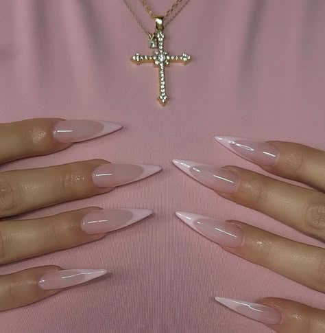 my kind of classy 🗡️💞 • • • • #nailzzbylo #nailsnailsnails #nails #nails2inspire #nailsofinstagram #nailsonfleek #nailsoftheday #nailsofig #nailsofinsta #nailart #nailaddict #nailartist #nailartaddict #cutenails #almondnails #gelxnails #purplenails #springnails #auranails #airbrushnails #cutenails #nailinspiration #nailinspo #nailideas #nailitdaily #naildesign #naildesigns #nailtech #stilletonails Birthday Nails Stilleto, Pearl Stilleto Nails, Stilleto Nails Neutral, Baddie Nails Stiletto, Classy Stiletto Nails, Stilleto Nails Coquette, Stilleto Frenchies, Cream Stiletto Nails, Stiletto French Tip