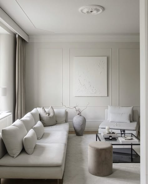 Modern Beige Living Room, Beige Living Room Decor, Living Room Panelling, Rooms Decoration, Beige Living Room, Beige Living Rooms, Living Room Goals, White Interiors, Interior Design Magazine