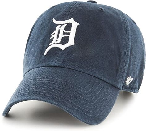 Detroit Tigers Hat, Stylish Caps, Team Gear, 47 Brand, Fitted Caps, Detroit Tigers, Cap Design, Black & White, Winter Fashion Outfits