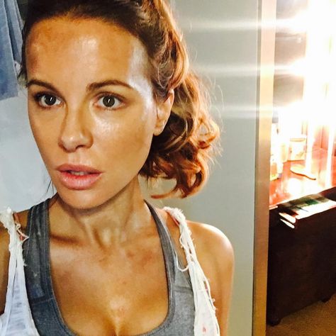 Kate Beckinsale's sweaty selfie - April 11, 2018 Michelle Wie Golf, Kate Beckinsale Style, Jessica Sanchez, Vanessa Marcil, Rate Me, Michelle Wie, Chloe Moretz, Kate Beckinsale, Girls Rock