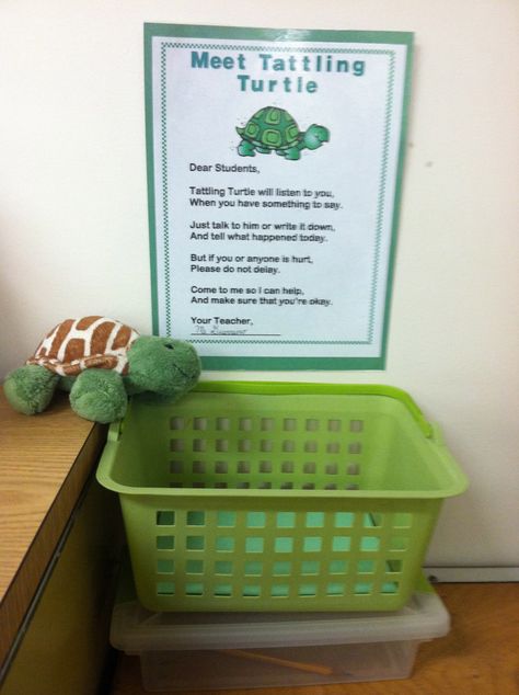 "Tattle Turtle" So doing this for the girls! 3 girls under 6yrs old means a lot of tattling! Tattle Jar Teachers, Quiet Turtles Classroom Management, Tattle Turtle Classroom Management, Fun Elementary Classroom Themes, Turtle Themed Classroom, Tattle Tale Classroom, Tattle Box Classroom, Turtle Room Ideas, Sea Turtle Classroom Theme