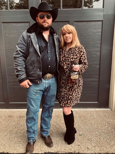 Rip and Beth Halloween costumes Beth Dutton And Rip Halloween Costume, Rip And Beth Yellowstone, Beth Yellowstone, Rip And Beth, Beard Halloween Costumes, Halloween Couple Costumes, Halloween Beard, Family Themed Halloween Costumes, Country Halloween