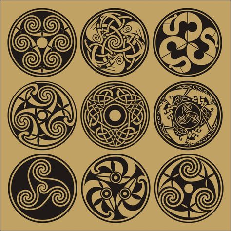 Characters of this font are ornaments that are derived from ancient Celtic manuscripts such as the Book of Kells. Ogham Tattoo, Druid Symbols, The Book Of Kells, Celtic Ornaments, Maori Designs, Celtic Tattoo, Tooling Patterns, Procreate Ipad Art, Arm Band Tattoo