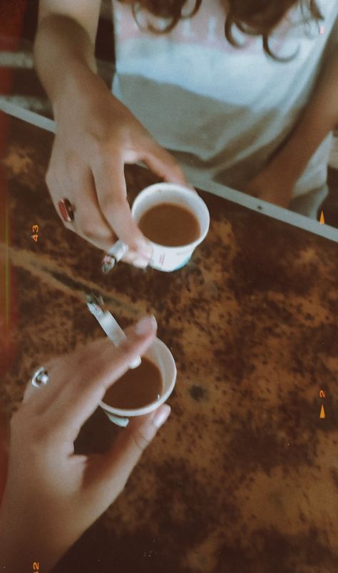 Chai And Ciggerate Pic, Sutta Snap, Chai With Girl, College Street Kolkata Photography, Annesha Core, Chai Aesthetic, Morning Chai, India Pic, Dark Room Photography