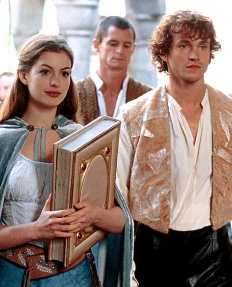 Ella Enchanted (2004) Ella Enchanted Movie, Enchanted Movie, Film Romance, Arte Aries, New Cinderella, Ella Enchanted, Hugh Dancy, Movie Couples, Halloween Inspo