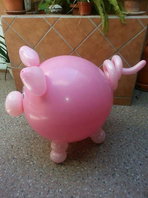 Farm Animal Balloons Diy, Farm Animals Balloons Decoration, Farm Animal Balloons, Pig Balloon Animal, Pig Birthday Decorations, Pig Balloon, Ideas Cumpleaños, Balloon Ideas, Flying Pig