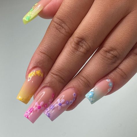 Different Color Flower Nails, Colorful Nail Designs Short, Colorful Flowers Nails, Blooming Flower Nails, Random Nail Designs, Colorful Flower Nails, Flower Nails Short, Bloom Nails, Blooming Nails