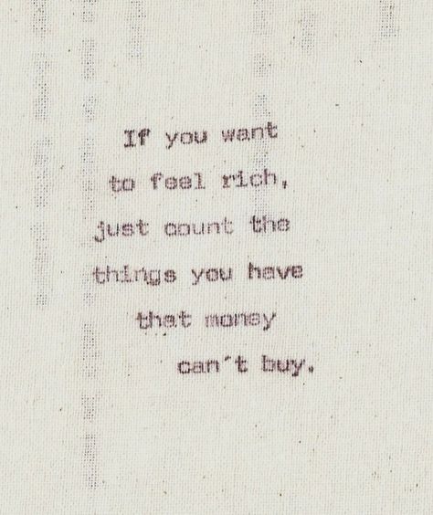 “If you want to feel rich, just count the things you have that money can’t buy”✨ dankbaar #agree Accessories Flatlay, Pictures To Describe, Saving Money Quotes, Buying Quotes, Bird Quotes, Money Cant Buy, A Simple Life, Food Quotes, Rich Life