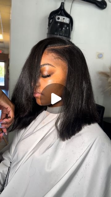 Shu’Carra Cotchery on Instagram: "Sew In Bob✨  #shudoesmyhair💜 #blewbyshu💨 #sewin #atlantasewins #extensionspecialists #sewinweave #traditionalsewin #ktipextensions #itiphairextensions #weftextensions #volumeweftextensions #tapeinextensions #microlinks #blowouts" Bob With Leave Out Sew Ins, Wet And Wavy Sew In Bob, Sow In Hairstyles, Weave In Hairstyles, Blowout Sew In, Bob Weave Hairstyles Sew Ins, Sew In Weave Hairstyles Black Women, Straight Middle Part Sew In, Bob Sew In Weave With Closure