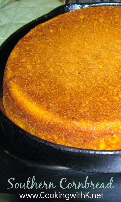 Buttermilk Corn Bread, Granny's Recipes, Classic Cornbread, Southern Cornbread Recipe, Best Cornbread Recipe, Corn Bead, Cornbread Recipe Sweet, Buttermilk Cornbread, Mexican Cornbread