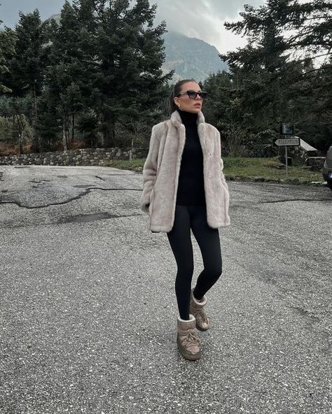 Valentina Kishko on Instagram: "Up Above 

Jennie Eco Fur Mustang Jacket @haveless_official  @wconcept 

Boot @inuikii

Leather Shoulder Bag @dior 

Sunglasses @ysl

Sponsored partnership with @haveless_official  @wconcept @inuikii

#officialvalenti #walenti #greece #ootd #streetstyle #ad #fashioninfluencers #me #fashion #fashionaddict #lookoftheday #styleblogger #style #vogue #fashionaddict #greekblogger #greekfashionbloggers #reels #wmuse" Mustang Jacket, Dior Sunglasses, Winter 2024, Fashion Addict, Fur Jacket, Leather Shoulder Bag, Mustang, Greece, Fashion Blogger