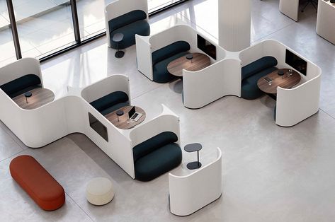 Now is the time for workplaces and commercial venues to showcase the flexibility and agility of office furniture we’ve known and loved all along. Upholstered Walls, Office Space Design, Co Working Space, Simple Room, Open Office, Workplace Design, Workspace Design, Working Space, Modular Furniture