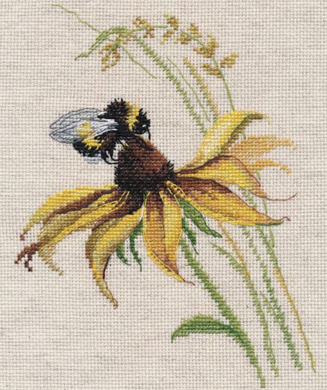 Bee Cross Stitch Pattern, Bee Cross Stitch, Cross Stitch Projects Ideas, Stained Glass Rose, Unique Cross Stitch, Modern Floral Design, Cross Stitch Bookmarks, Hand Embroidery Projects, Counted Cross Stitch Kits