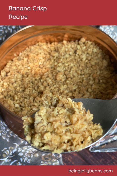 This is a makeshift banana crisp recipe that I improvised using ingredients I already have on-hand. Banana Crisp Recipe, Banana Crisp, Crisp Recipe, Cobbler, Banana Bread, Oatmeal, Pastry, Rolls, Bread